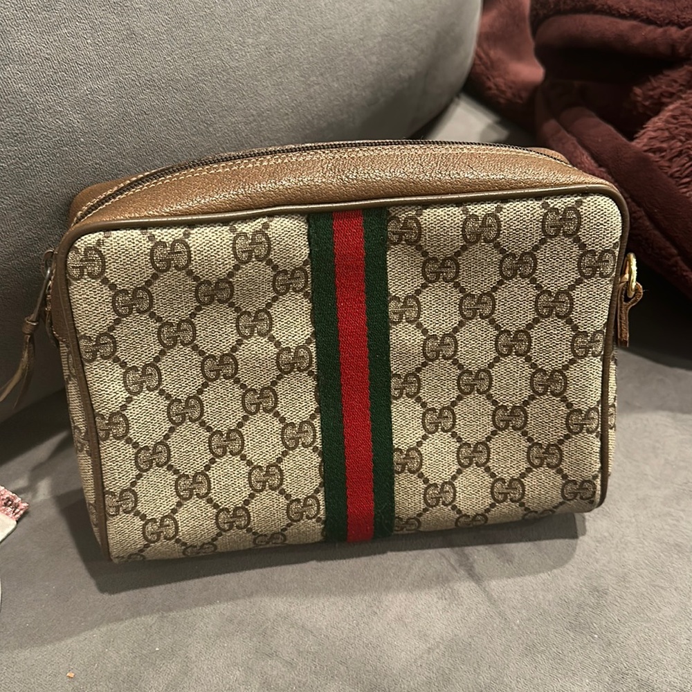 Gucci clutch vintage pouch